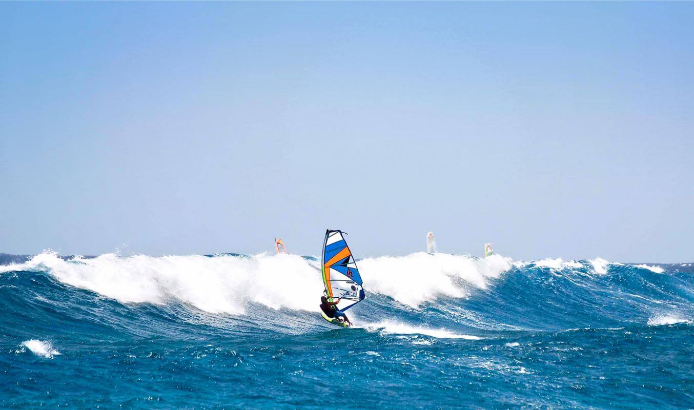 Windsurf en Jameos del Agua Spots de windsurf de Lanzarote