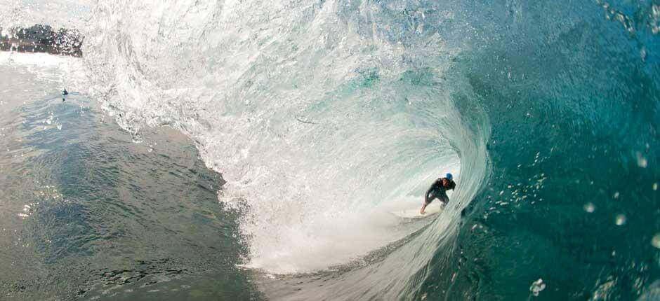 Surfing i El Quemao + Surfesteder på Lanzarote 