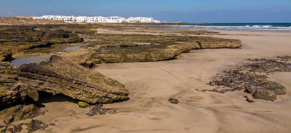 Famara-stranden – Populære strender på Lanzarote