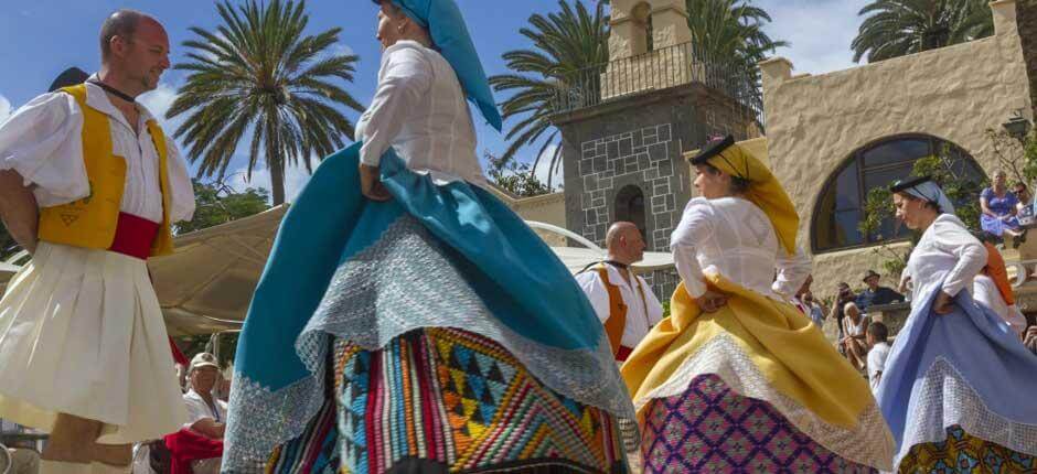 Pueblo Canario, turistattraksjoner på Gran Canaria