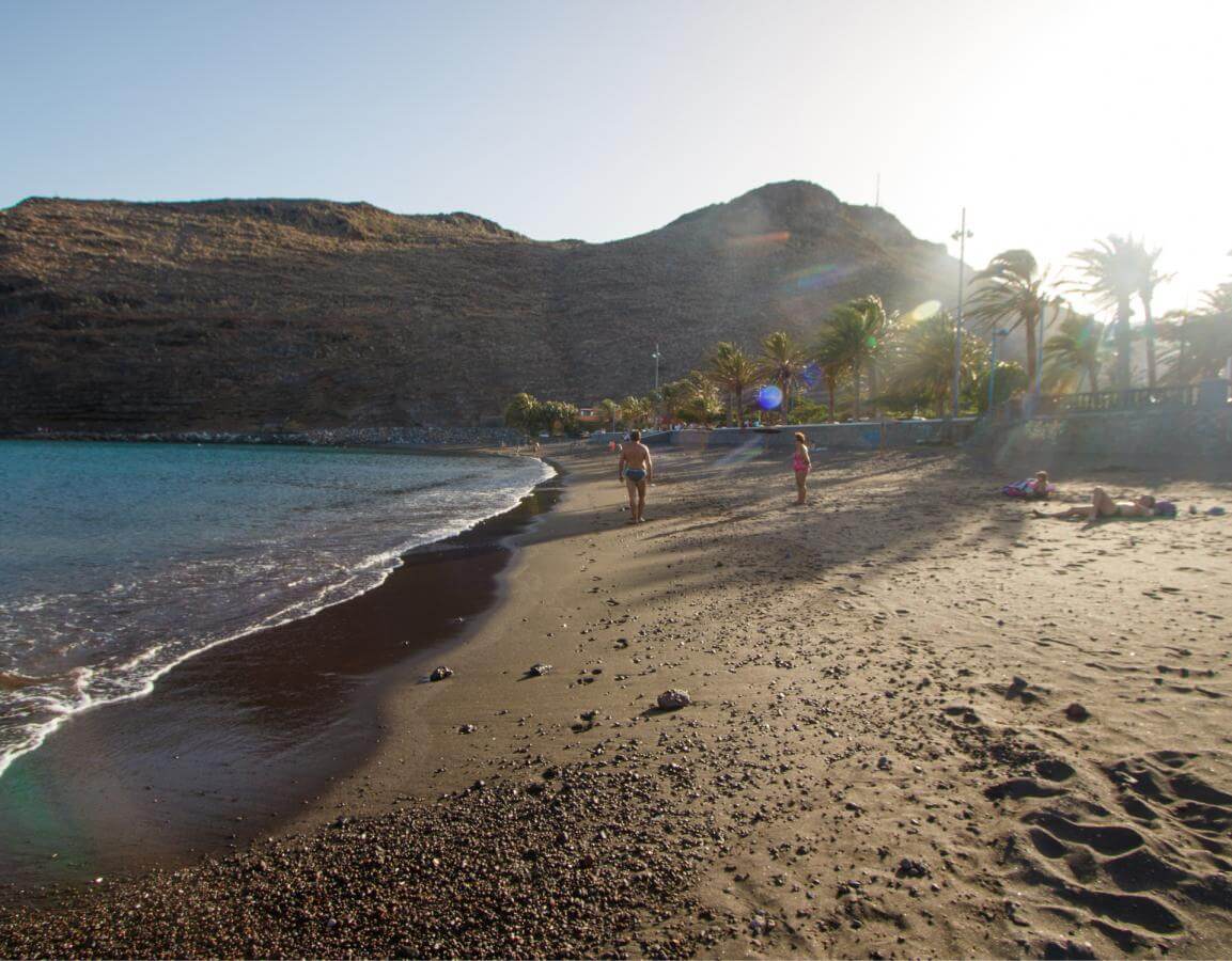 Playa-de-San-Sebastián-La-Gomera