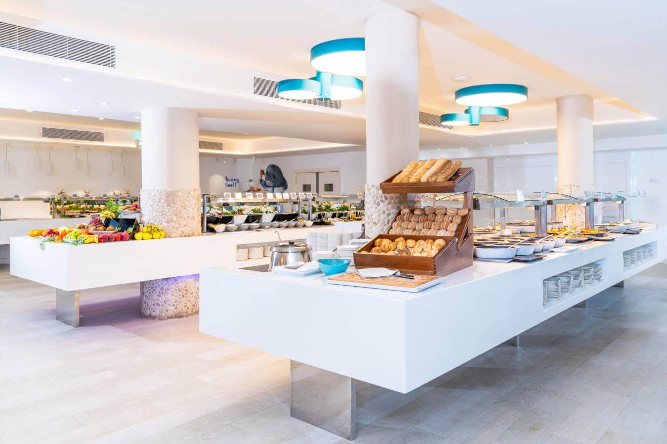 HOVIMA La Pinta Beachfront Family Hotel 