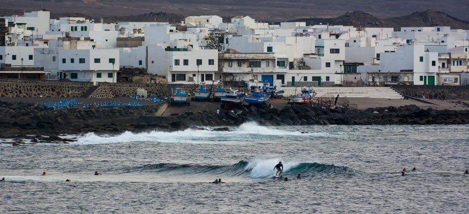 Surfing på venstrebølgen i La Santa 