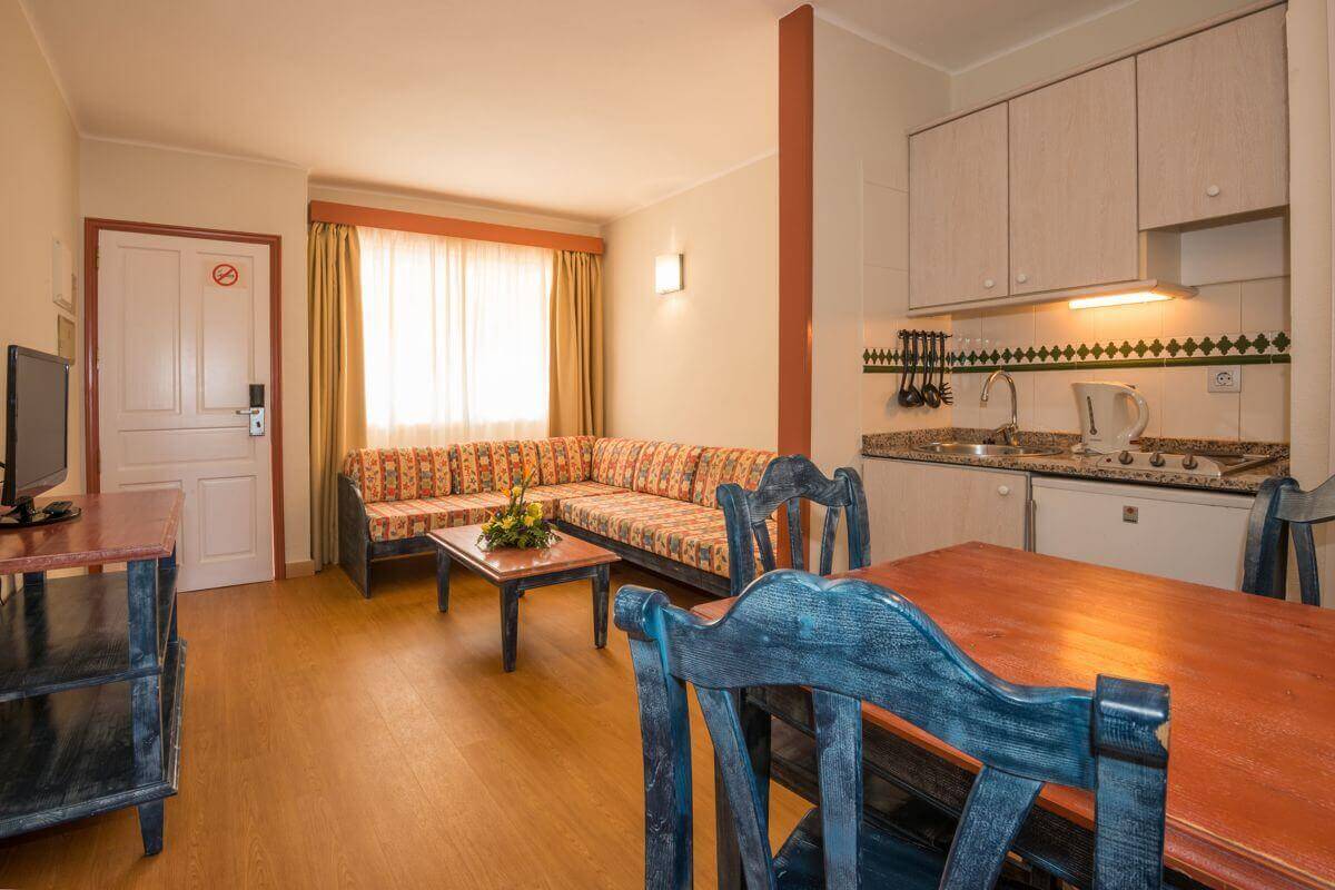 HOVIMA Jardín Caleta